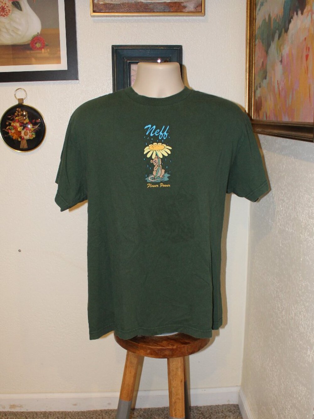 Neff Flower Power Graphic T-Shirt Green Size Large